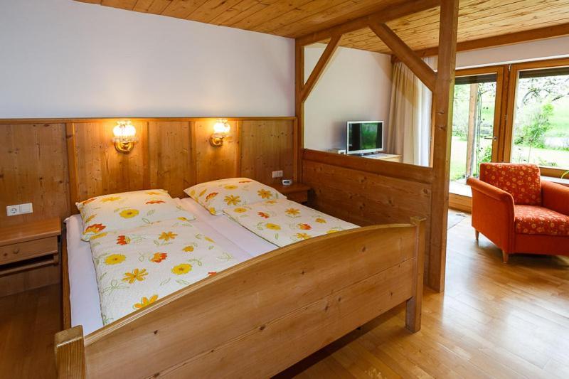 Ferienwohnungen Plenk Inkl. Chiemgaukarte Ruhpolding Exterior photo
